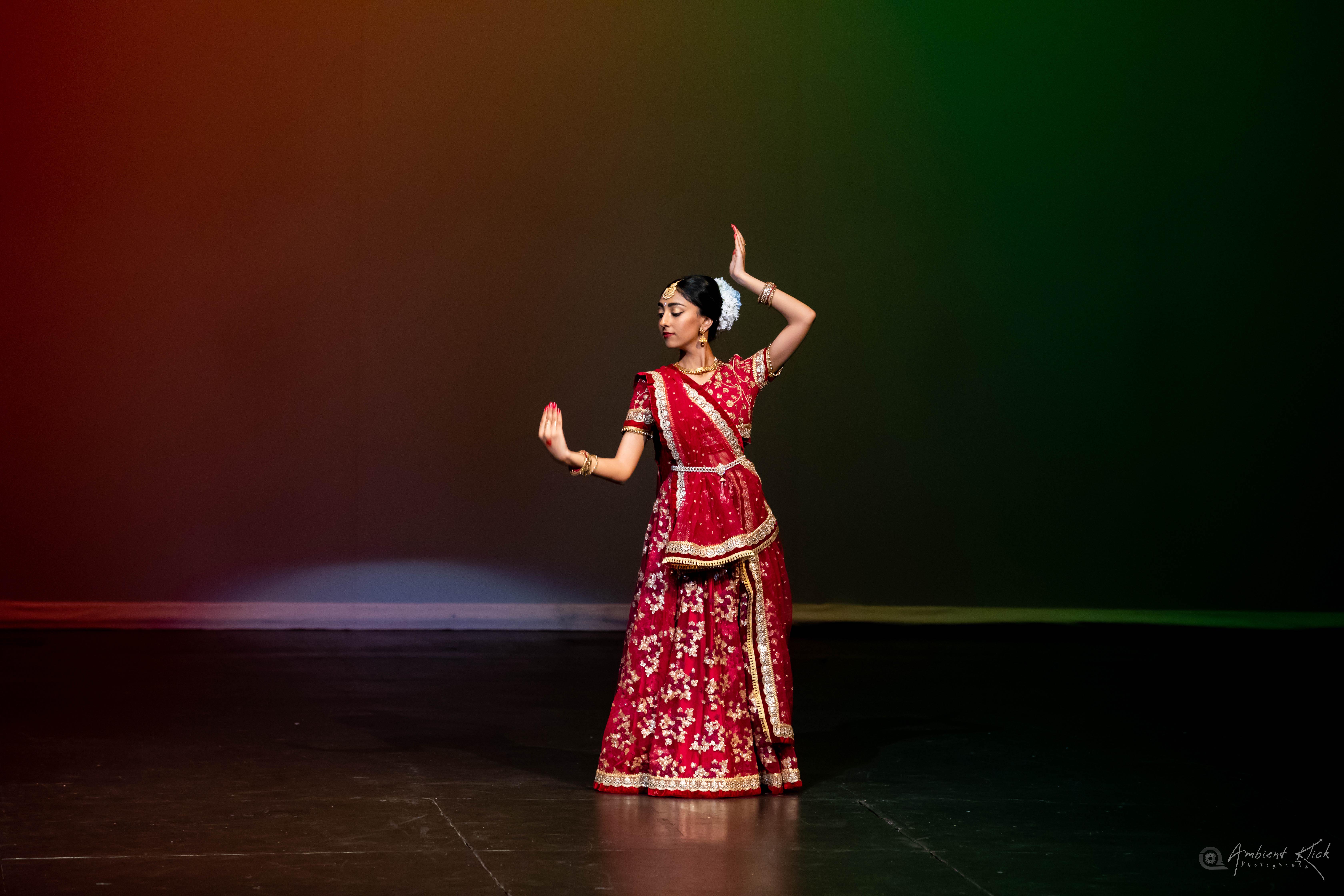 Thea's Rangmanch Pravesh