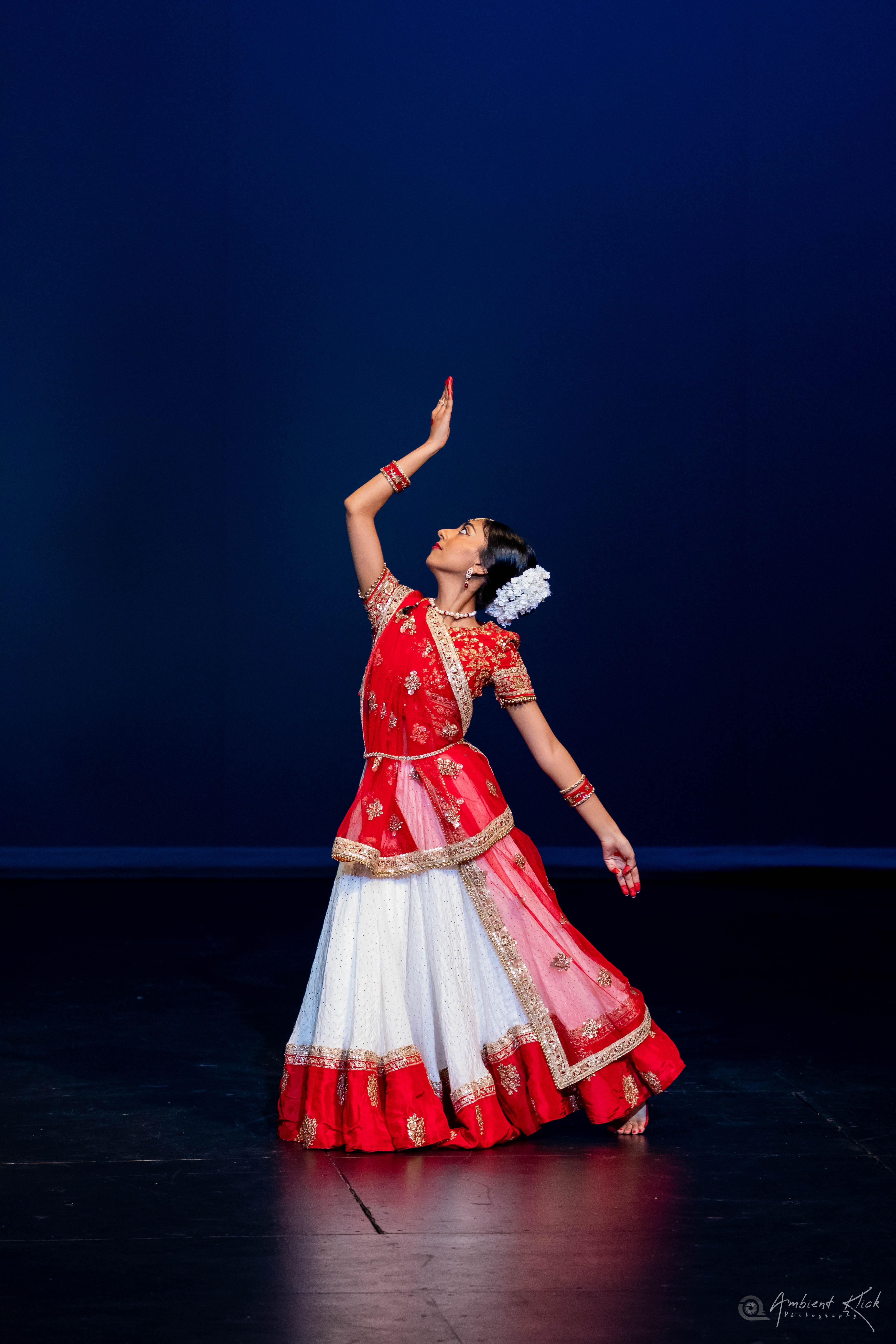 Thea's Rangmanch Pravesh